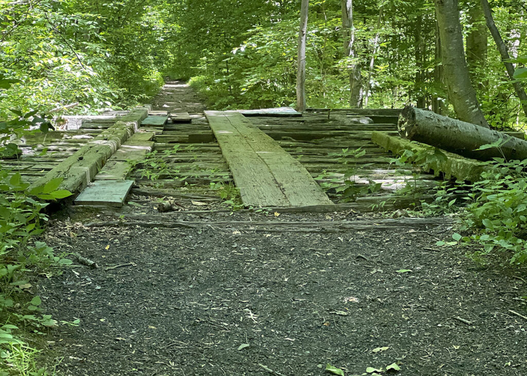 Trail bridge west of St. Peters